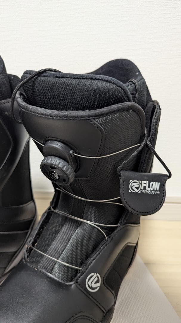 FLOW スノボブーツ