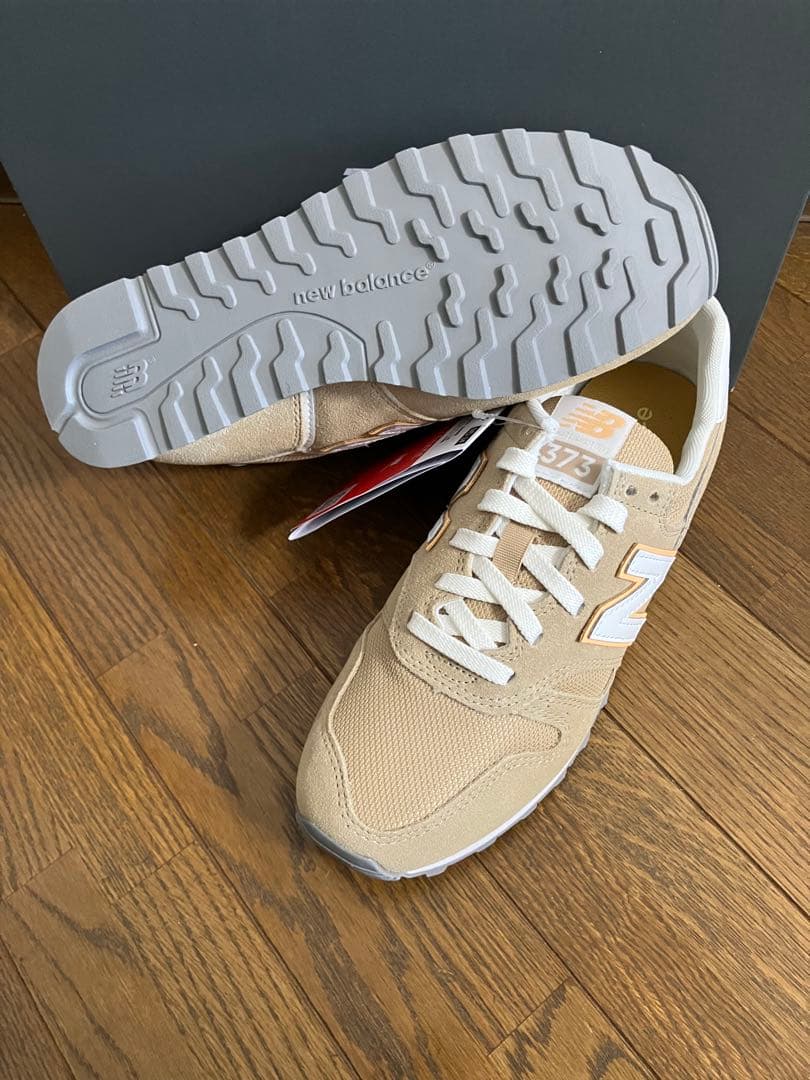 24.0cm ニューバランスWL373ベージュカラー