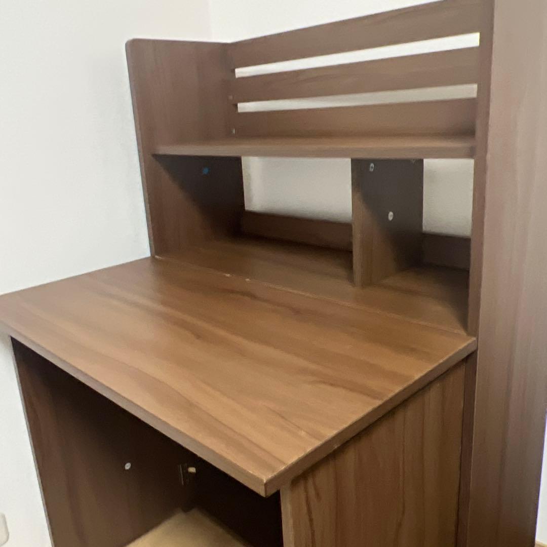 ニトリ.ブラウン木製シンプルデスク