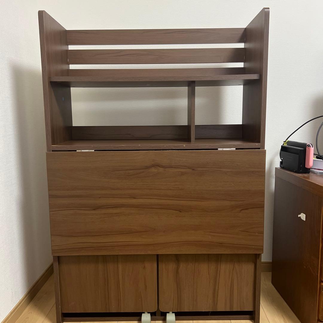 ニトリ.ブラウン木製シンプルデスク