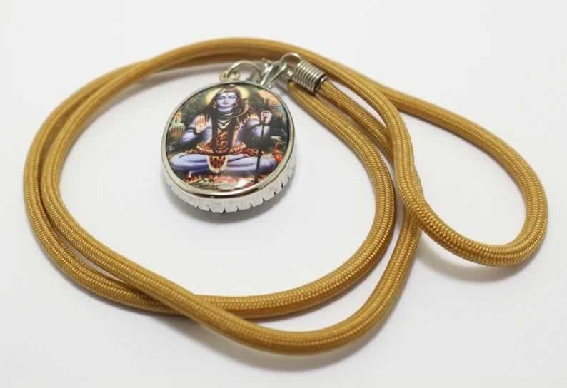 オームペンダントネックレス　シヴァ神　藤井風