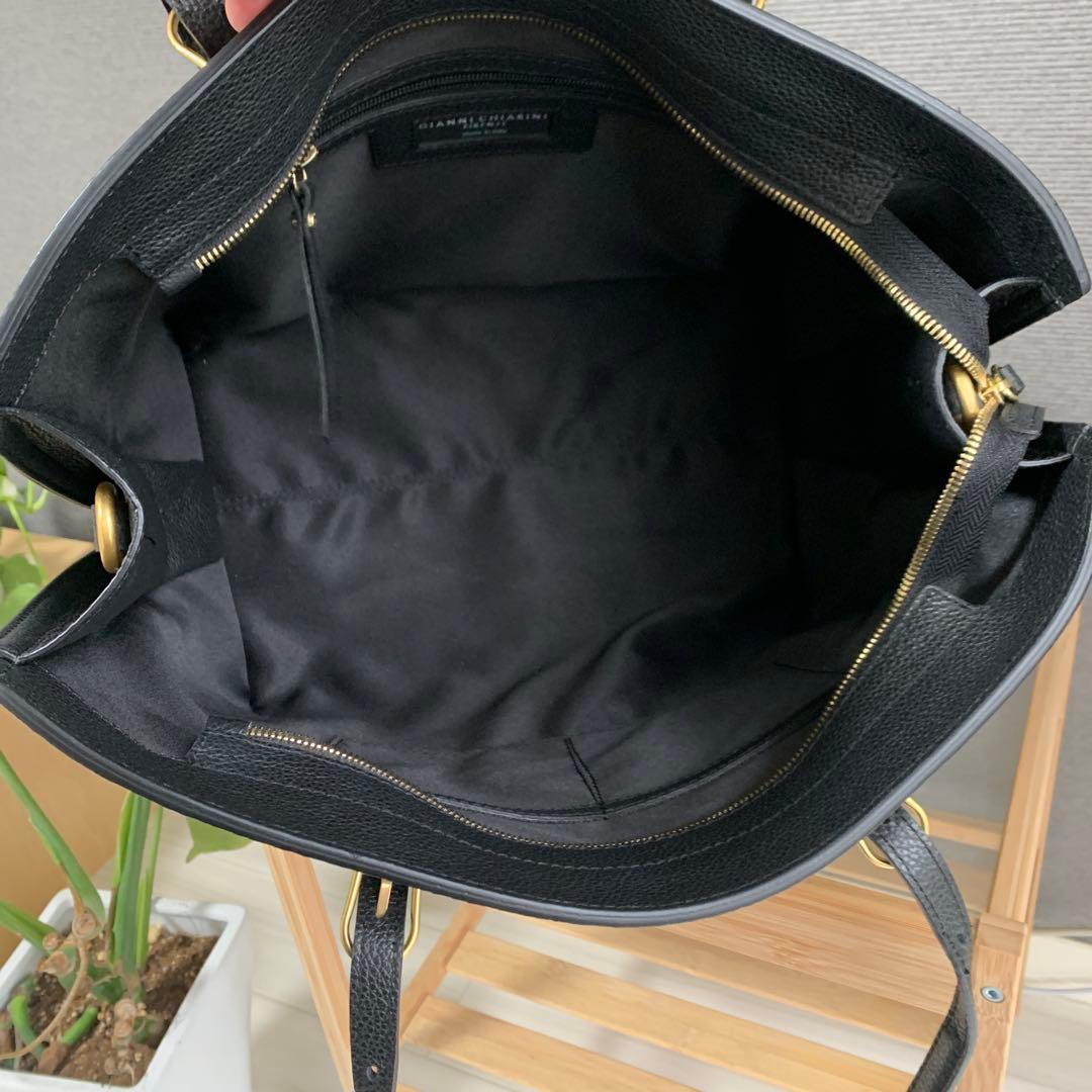 【美品】GIANNI CHIARINI ブラックビジネスバッグ大容量