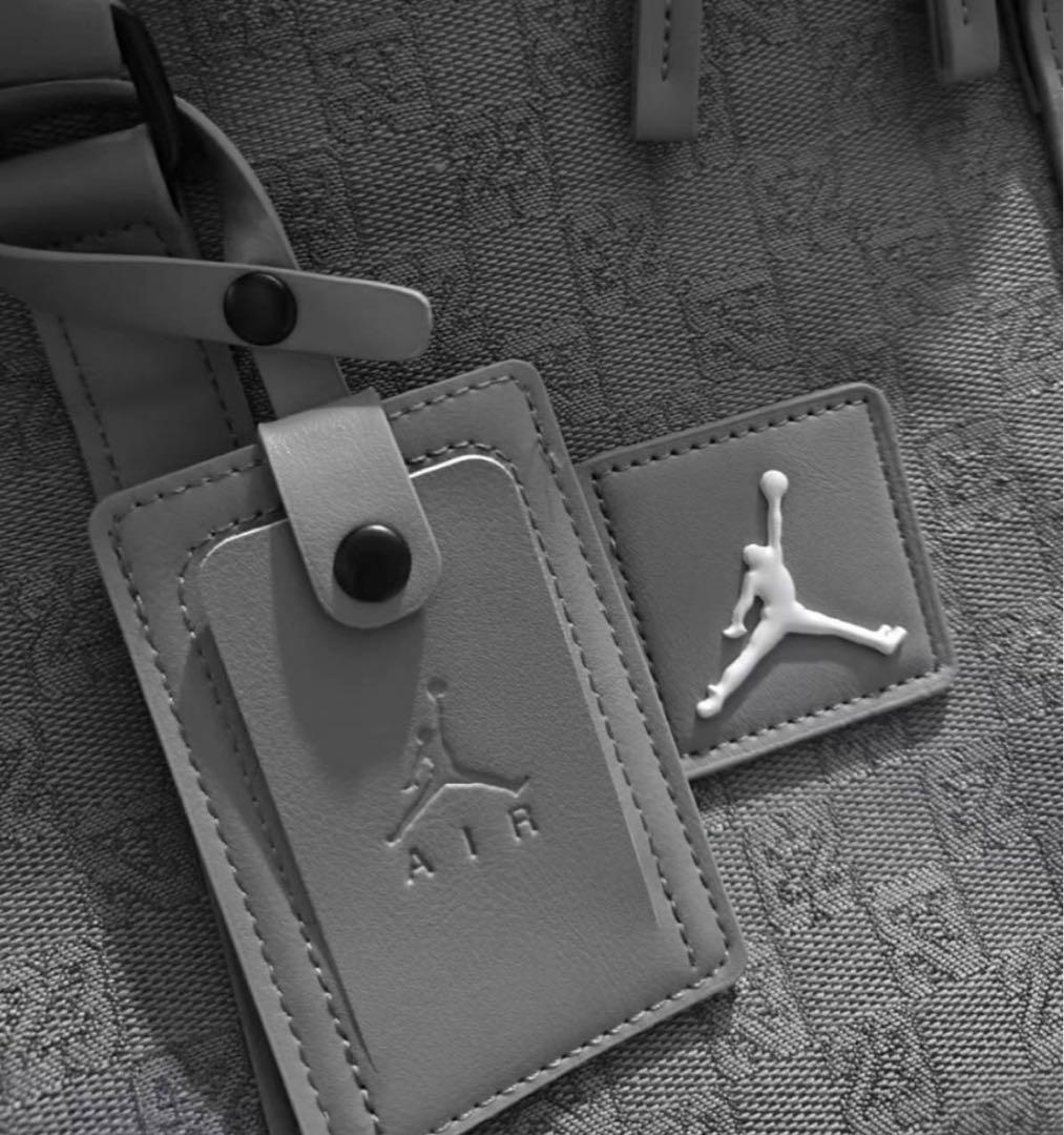 ジョーダン　モノグラム ボストンバッグ　グレー　未使用