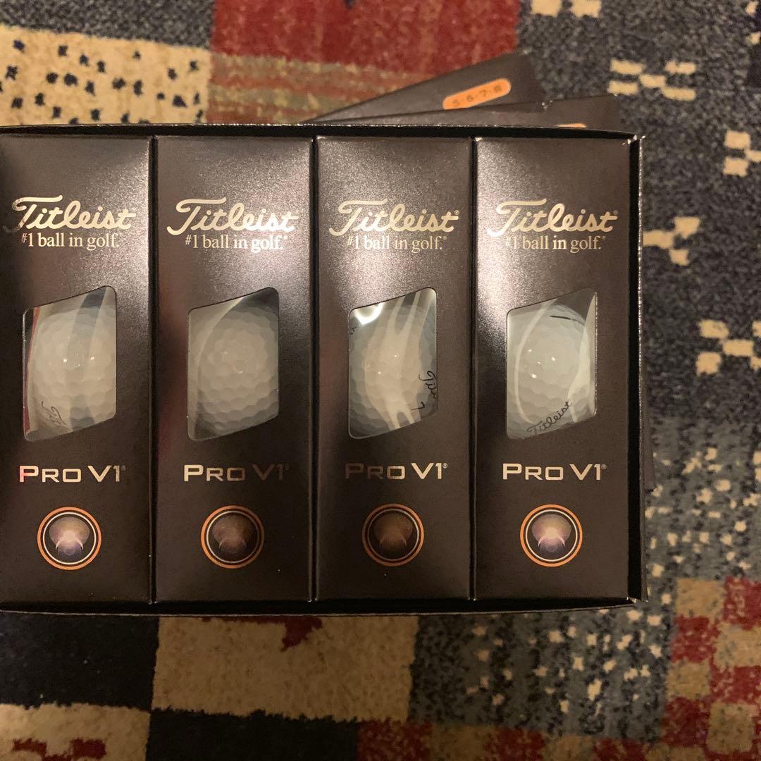 Titleist Pro V1 ゴルフボール❌6ダース