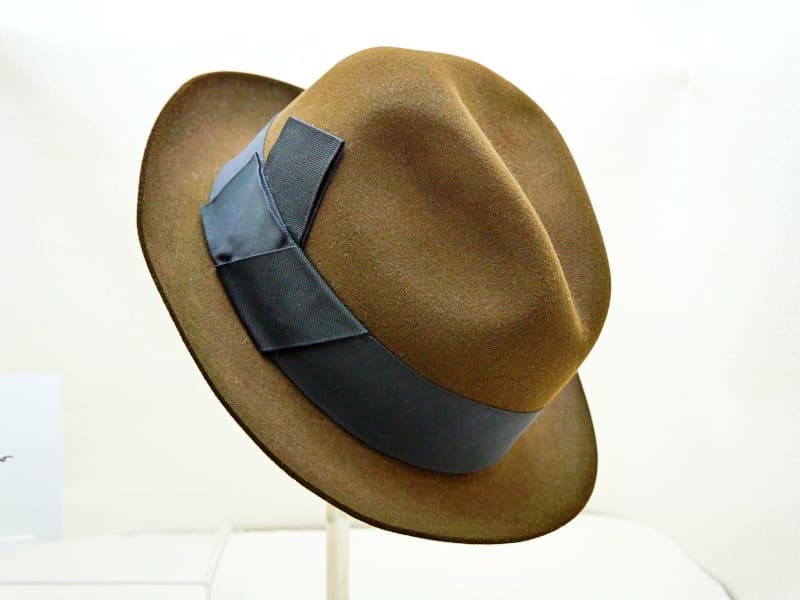 ★未使用　サルバトーレフェラガモ　ボルサリーノタイプ　ハット　茶　ラビットファー