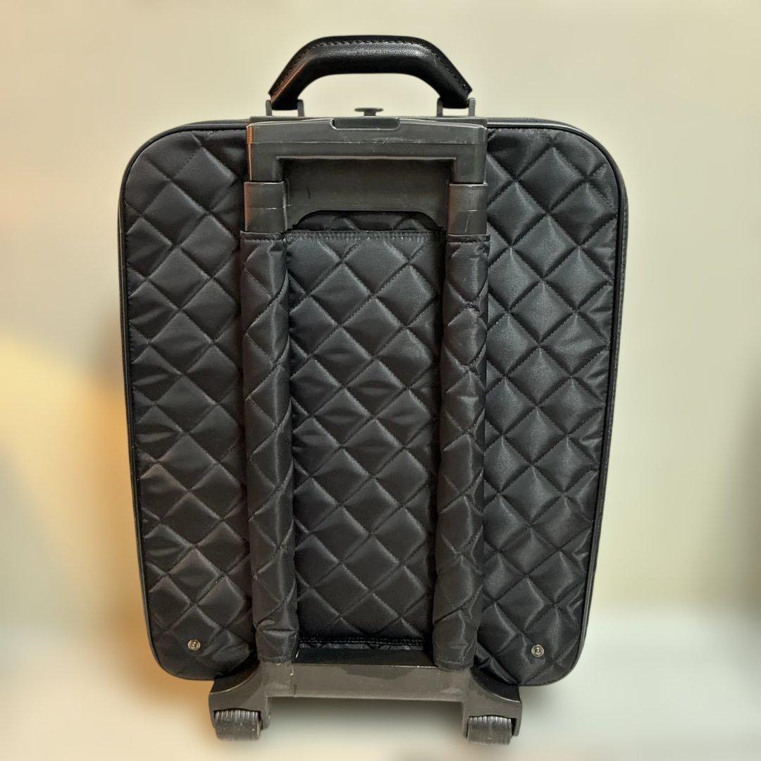 Darby 着物キャリーケース 伸縮式ハンドル 黒 キルティング
