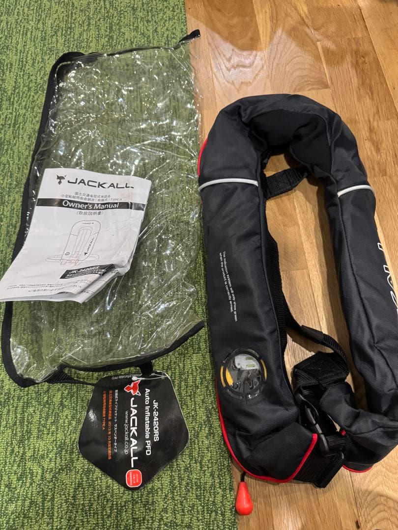 早い者勝ち！jackall ジャッカル膨張式救命胴衣