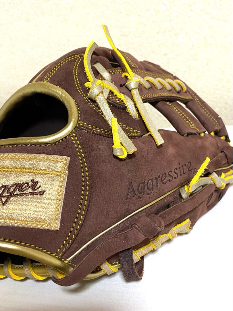 《ブラウン》2024限定グラブ【久保田スラッガー】軟式一般用グラブ新品未使用