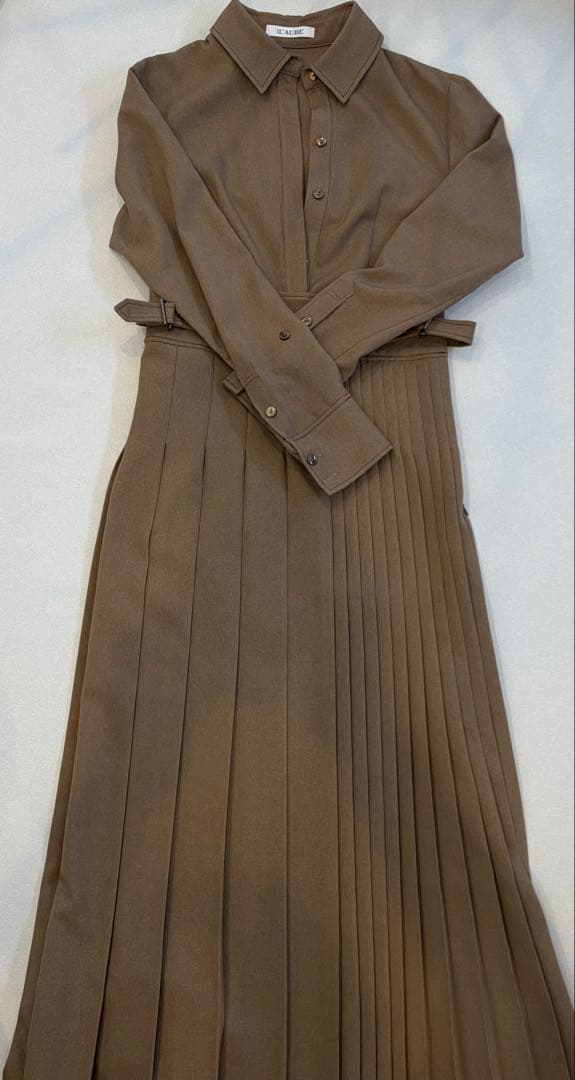 L'AUBE BLANC Asymmetry pleats Dress Sサイズ