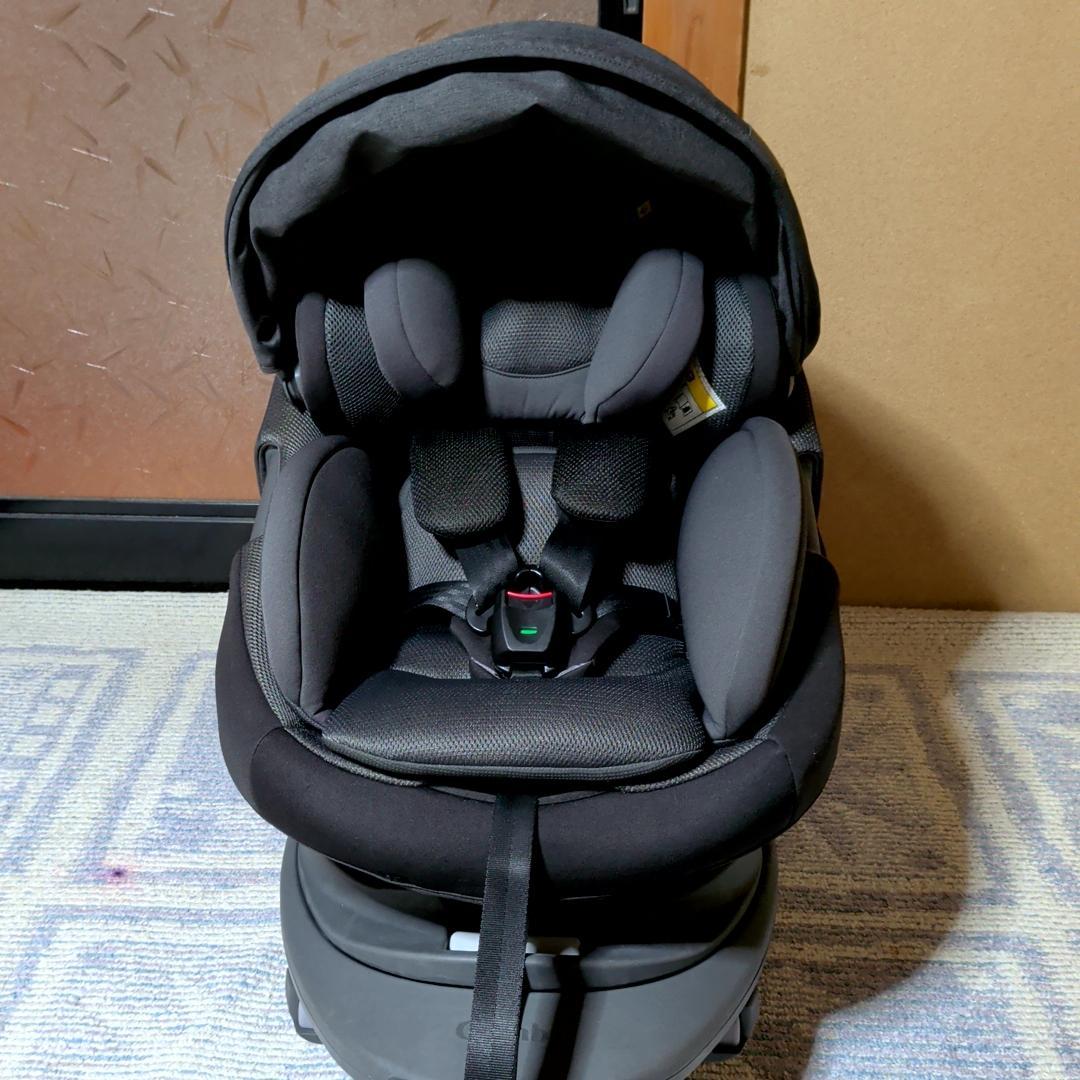 美品 コンビ THE S ISOFIX エッグショック ZC-690