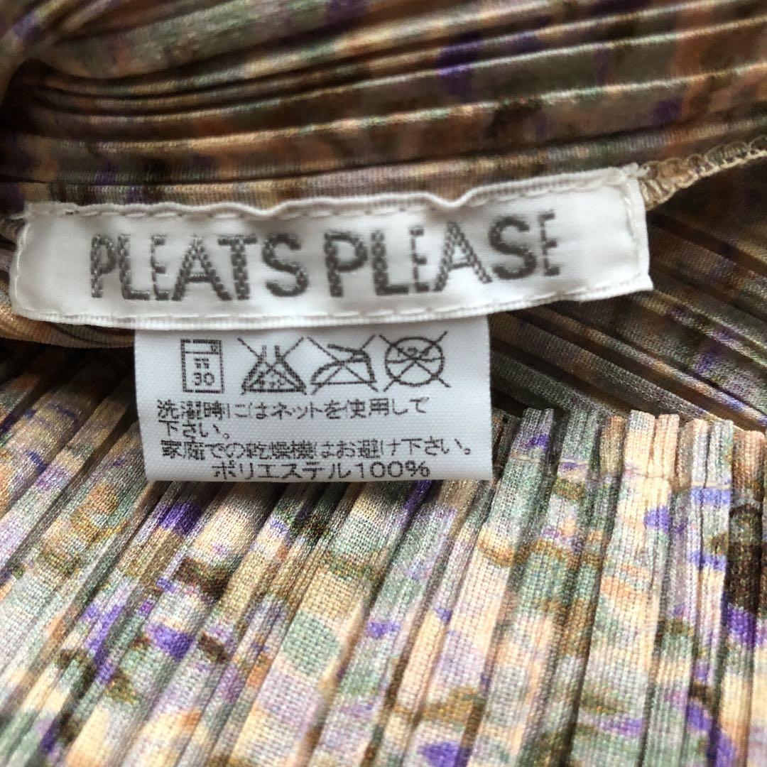 プリーツプリーズ　半袖カットソー