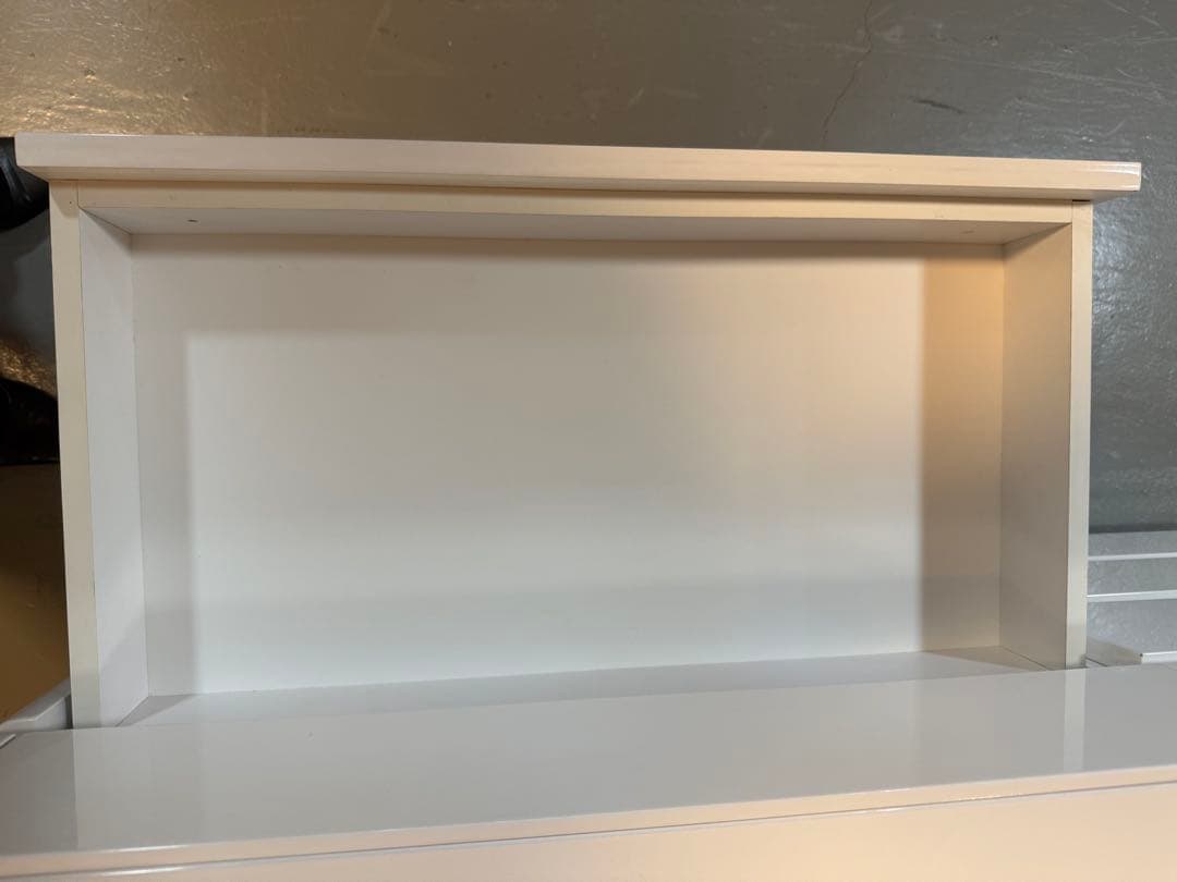 su　ホワイト　チェスト