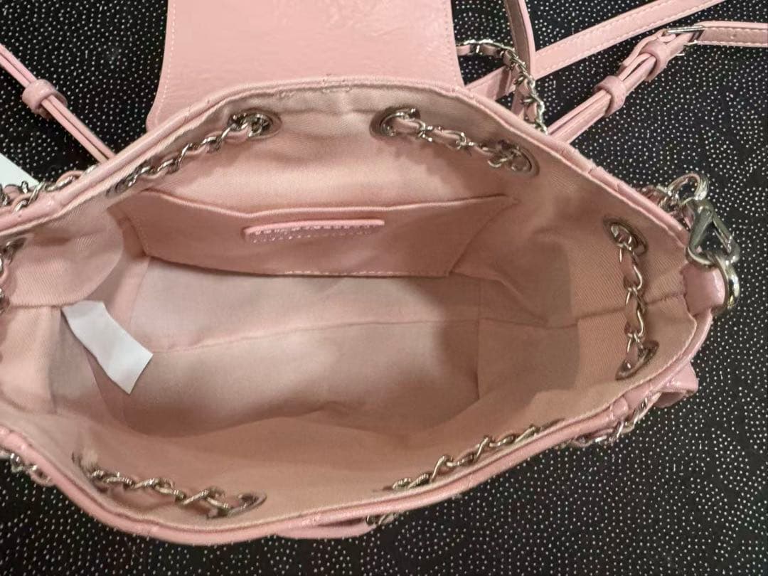 美品 CHARLES&KEITH Duo ピンク バックパック