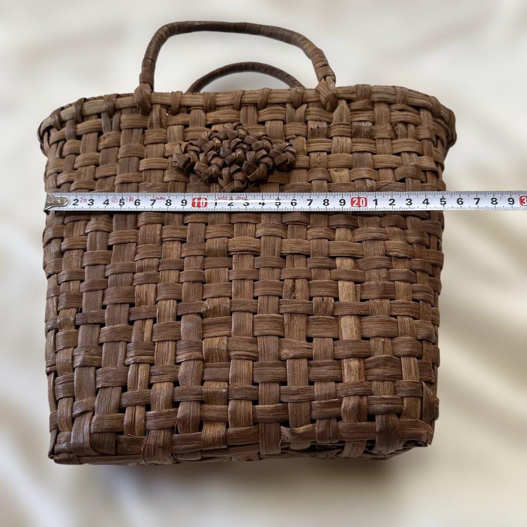 山葡萄の手提げバッグ