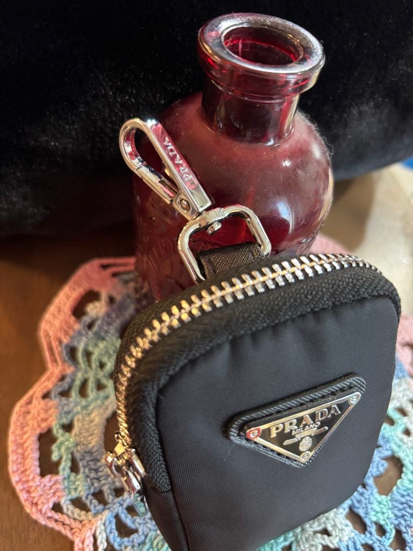 PRADA プラダ　ケース