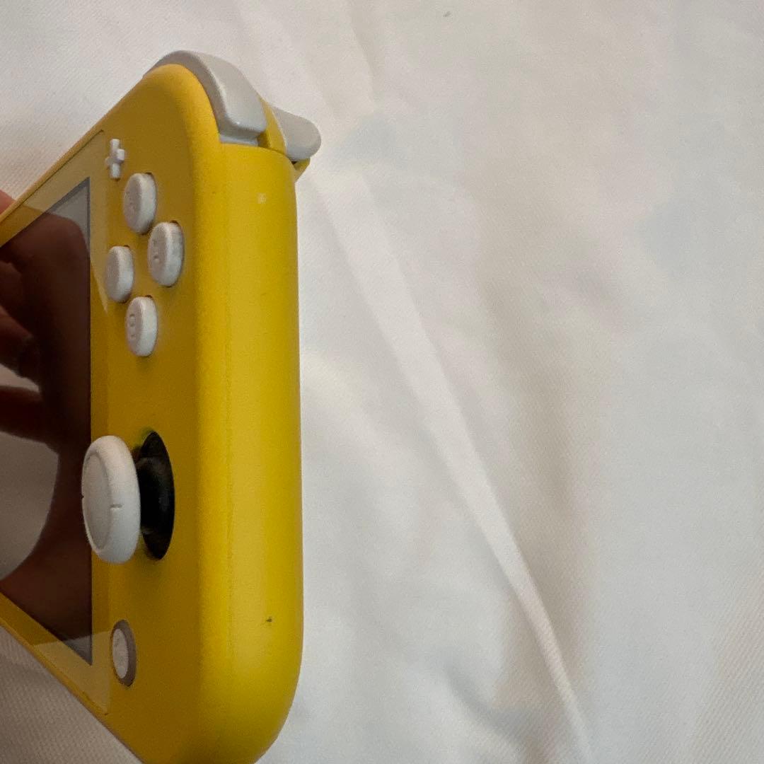 Nintendo Switch Lite イエロー 本体 ジャンク品