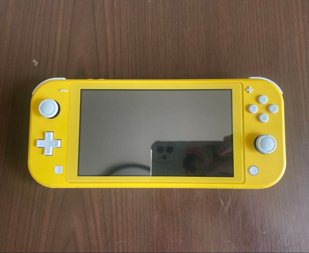 Nintendo Switch Lite イエロー 本体と付属品