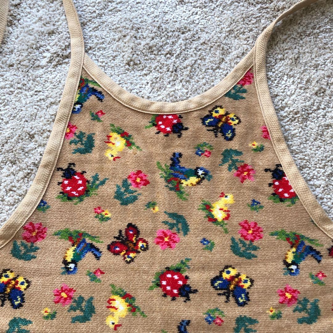 取扱店限定　フェイラー　ハイジ　エプロン　ベージュ