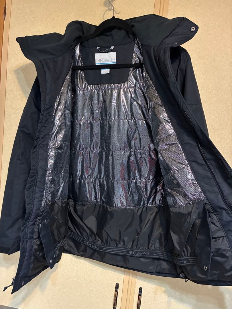Columbia 今シーズン新品購入　スノーボード　スキー用　男性用ウェア