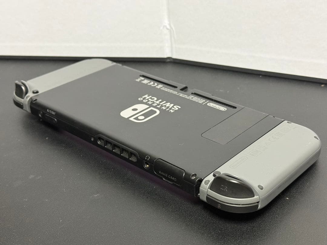 【美品】Nintendo Switch＆ケースセット