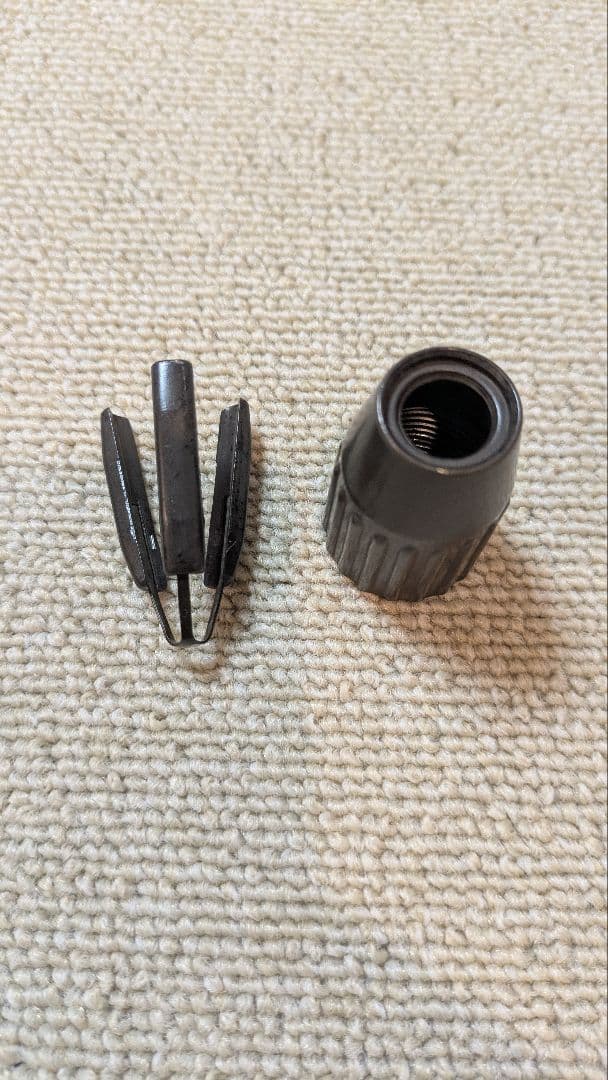 ザウルスのフェザーウェイトチャンピオングリップ