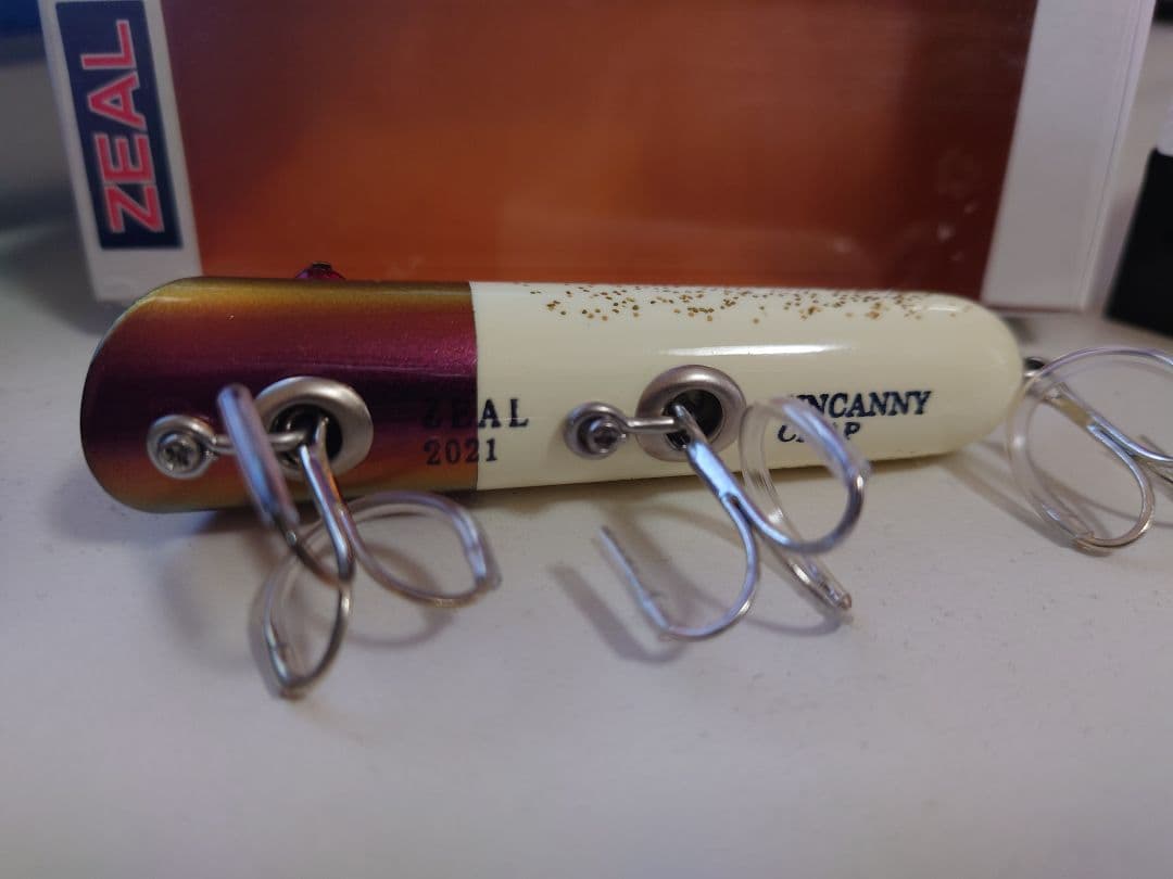 zeal 　アンカニー　オリカラ