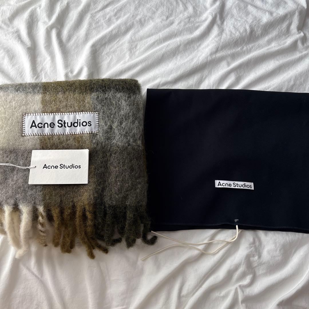 つる Acne Studios チェックマフラー ca0084