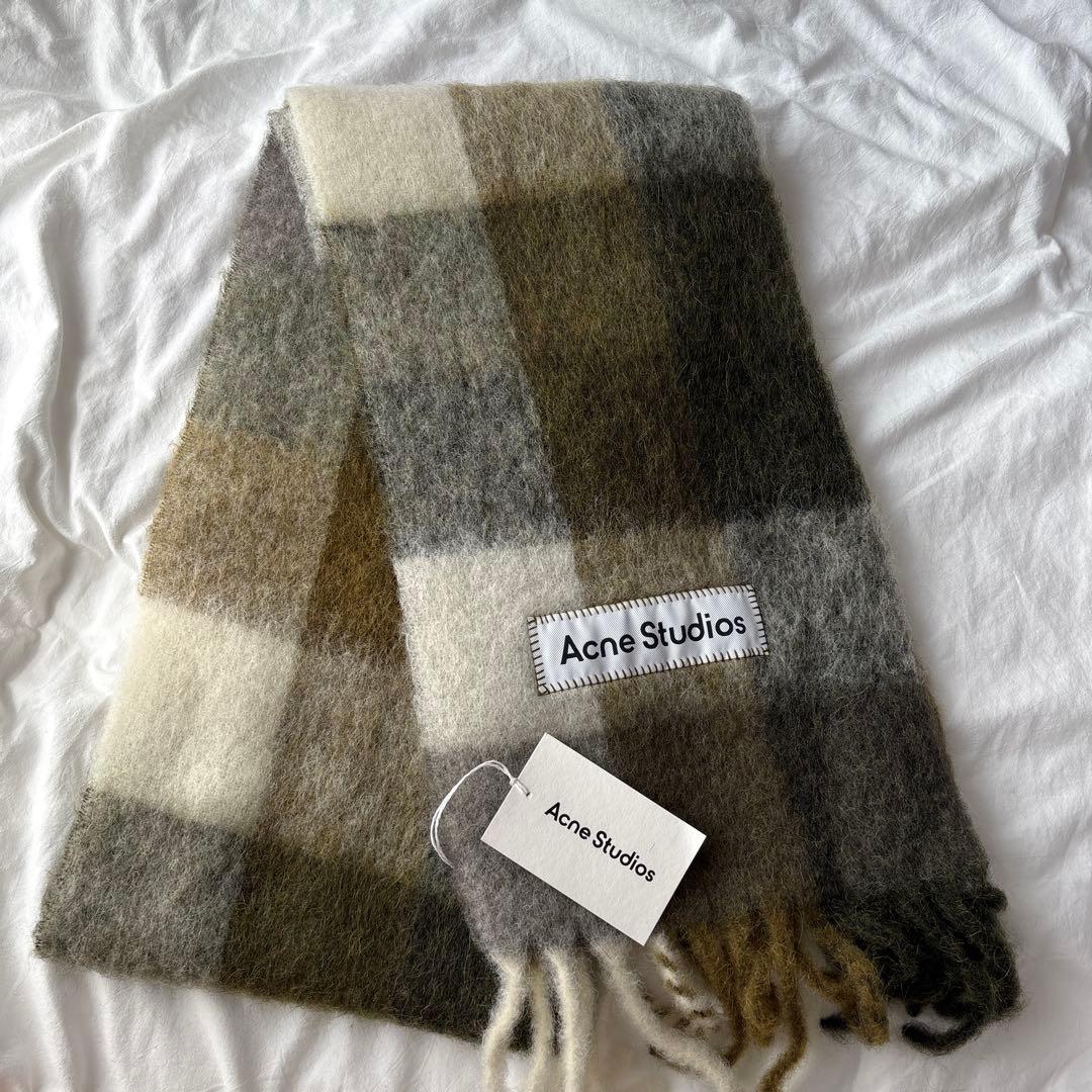 つる Acne Studios チェックマフラー ca0084