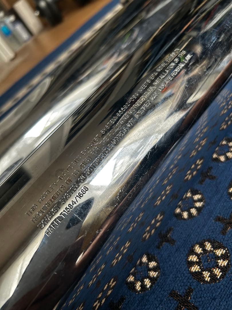 ハーレー　北米マフラー スリップオン　中古　1580 ツーリング系～2016年