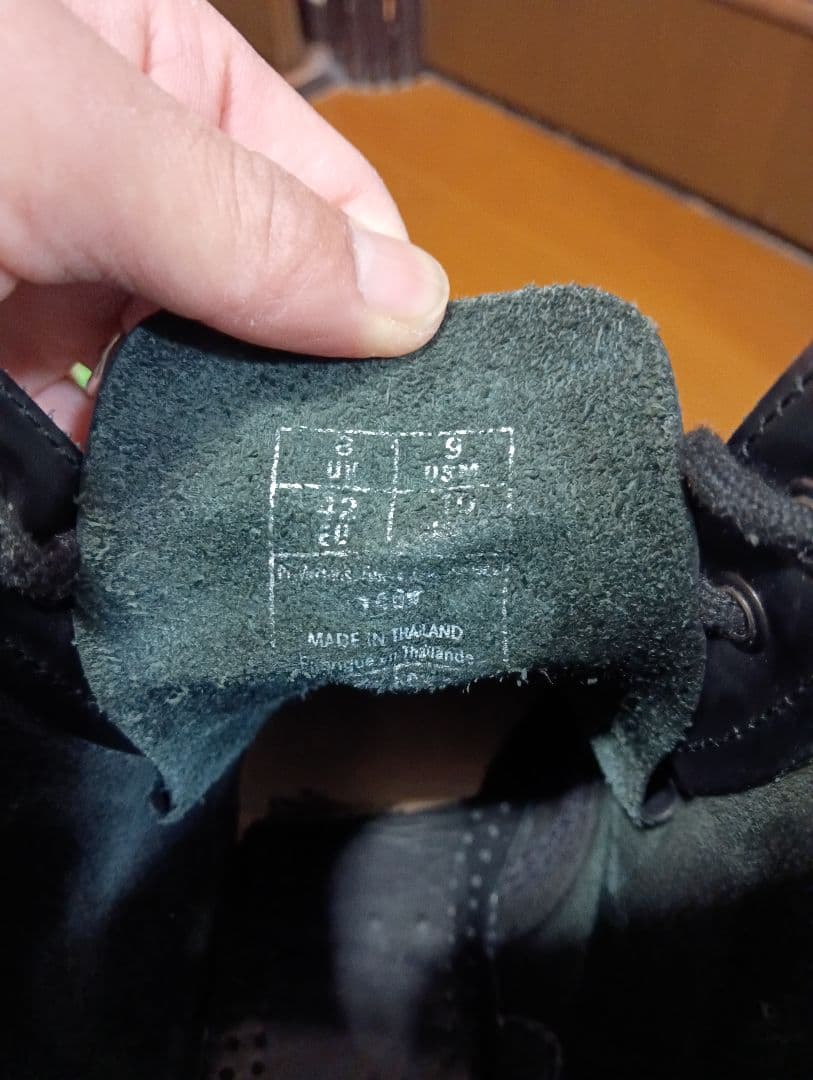 Dr.Martens 黒 8ホール ブーツ（UK9）