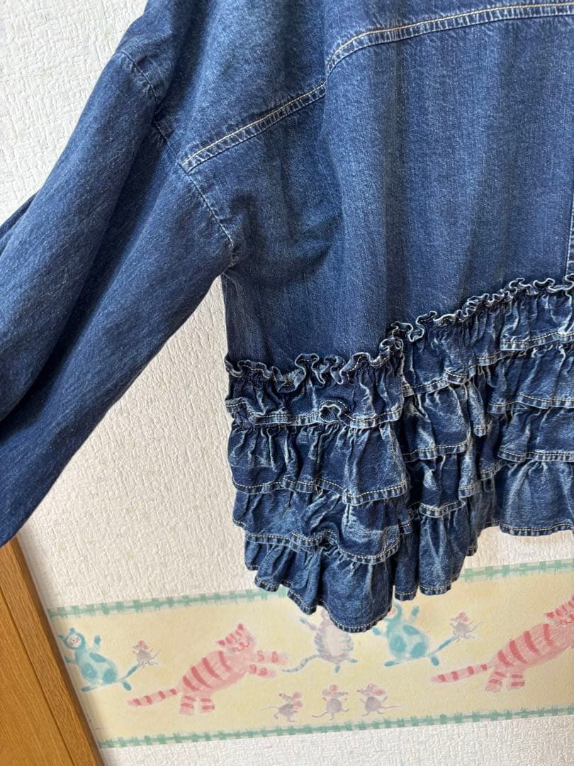 大人気！アヤン ayane バックフリルデニムシャツジャケット　新品未使用タグ付