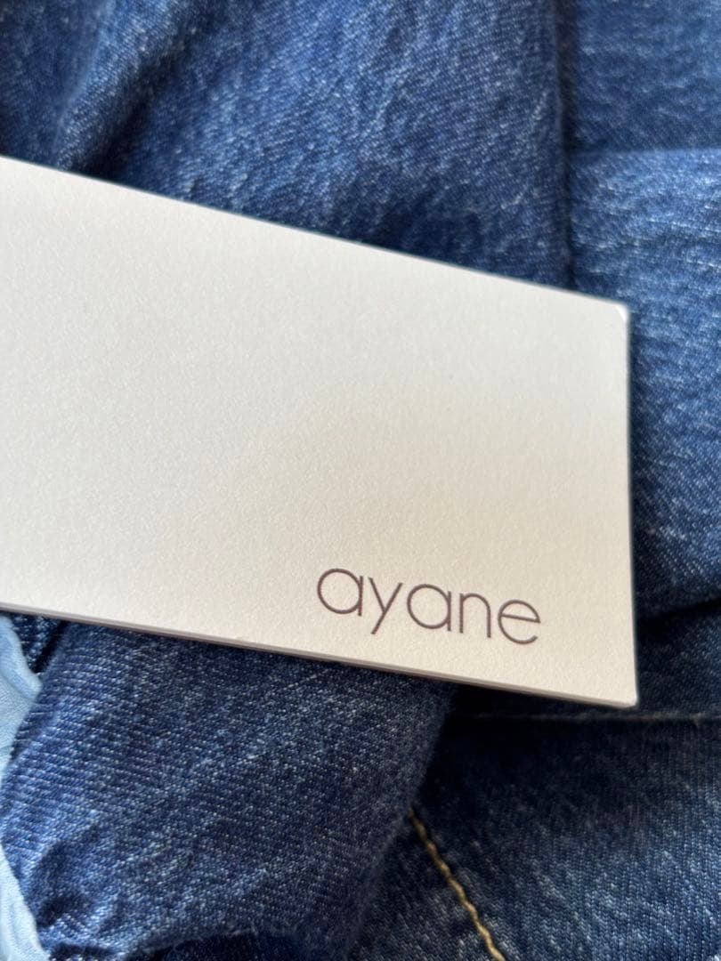 大人気！アヤン ayane バックフリルデニムシャツジャケット　新品未使用タグ付
