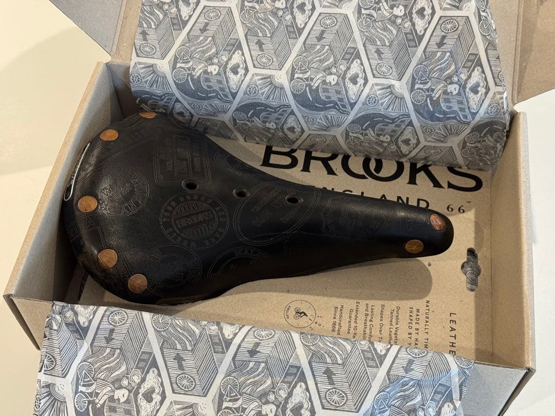 BI7 SPECIAL BROOKS LAB サドル