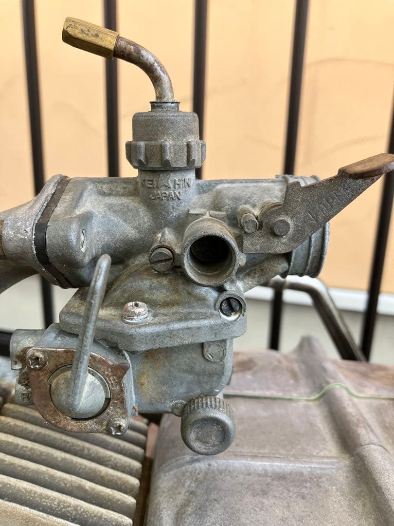 チョコもなかジャンボ　ホンダ　ダックス50　6V　エンジン