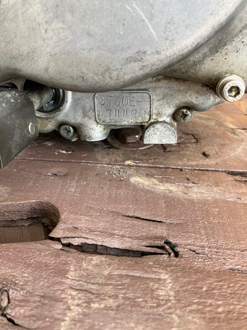 チョコもなかジャンボ　ホンダ　ダックス50　6V　エンジン