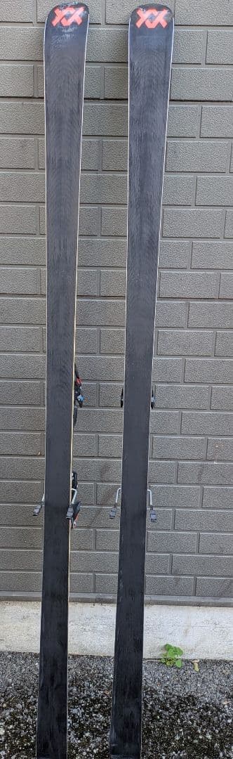 Magic　Völkl Race Tiger 　GS183cm