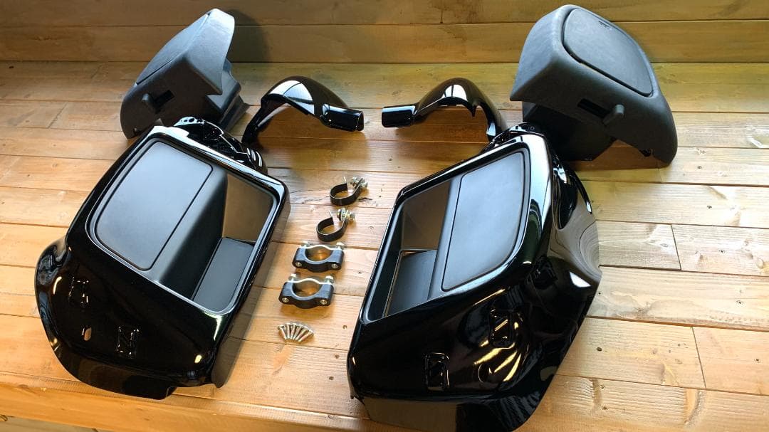 【ハーレー純正】ロアフェアリングキット ビビッドブラック