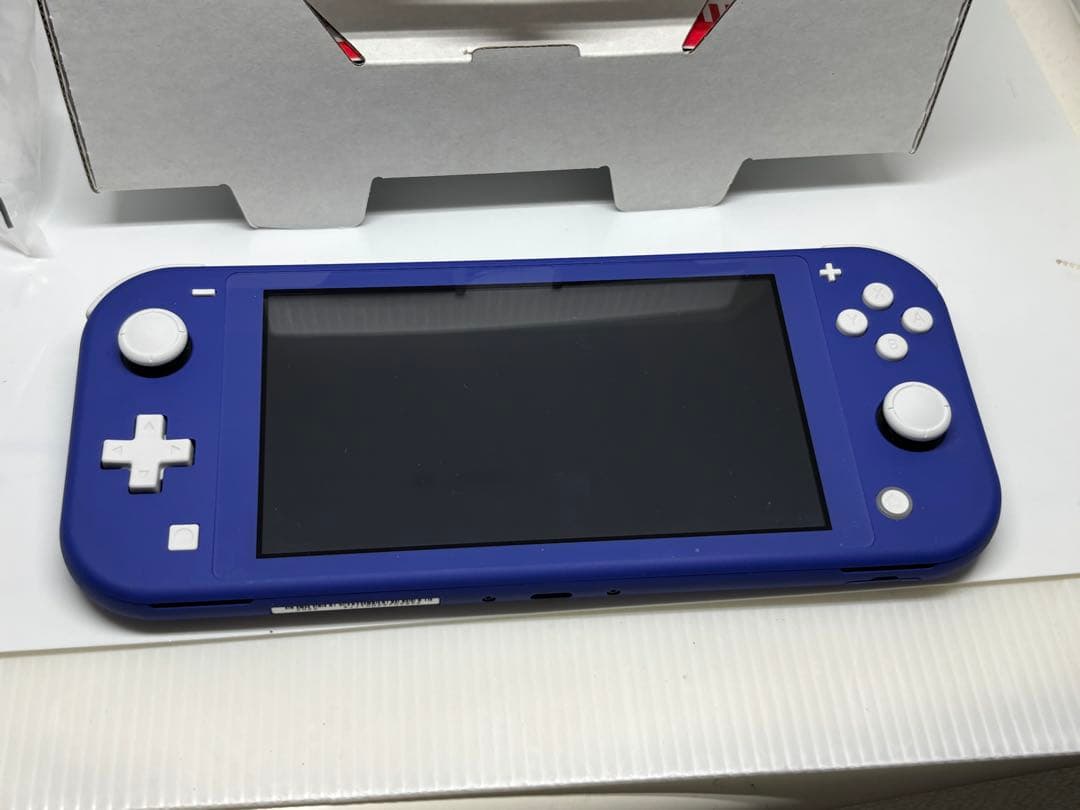 早い者勝ち！Nintendo Switch Lite スイッチ ブルー