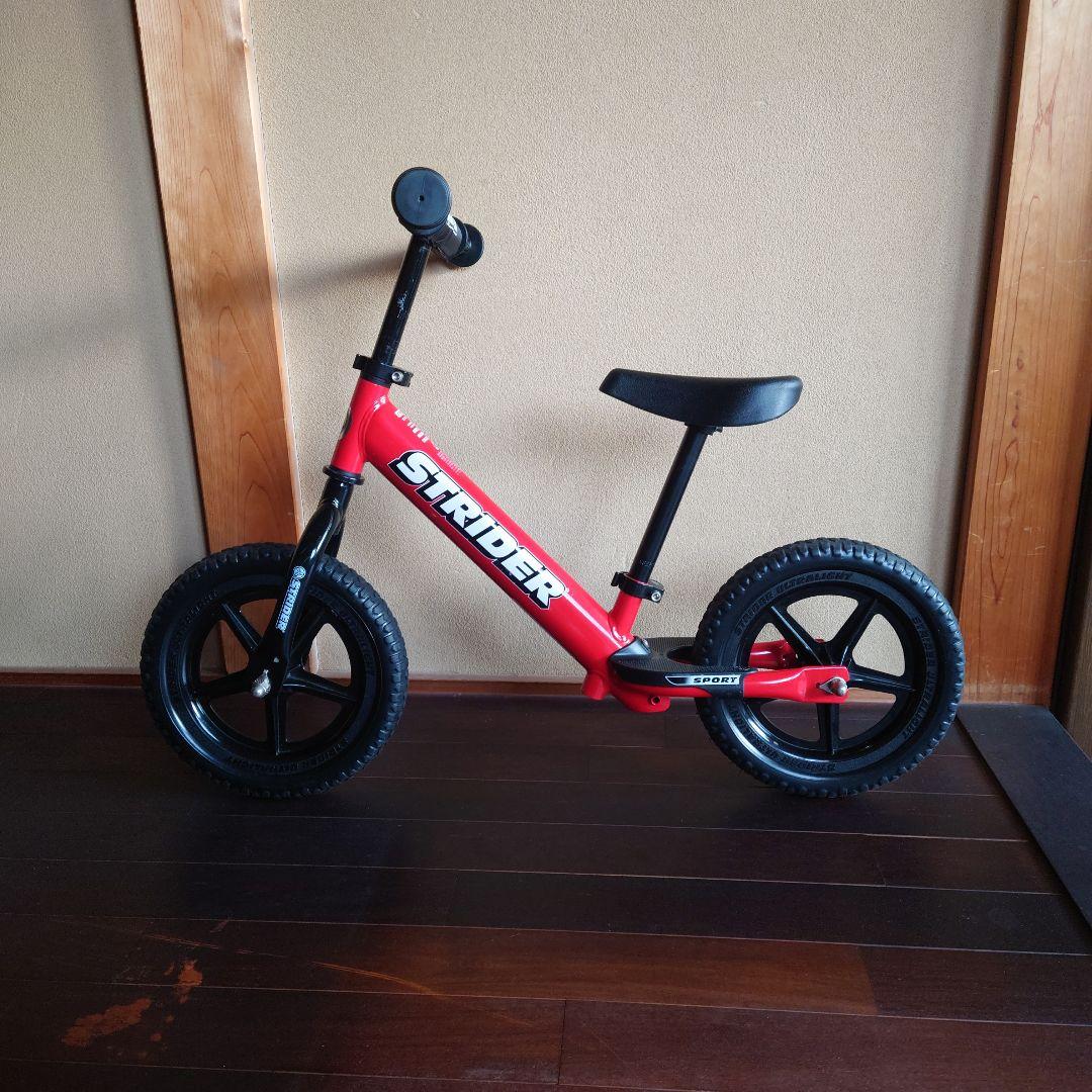 【美品、サビなし、キズ少ない】STRIDER バランスバイク 赤 12インチ