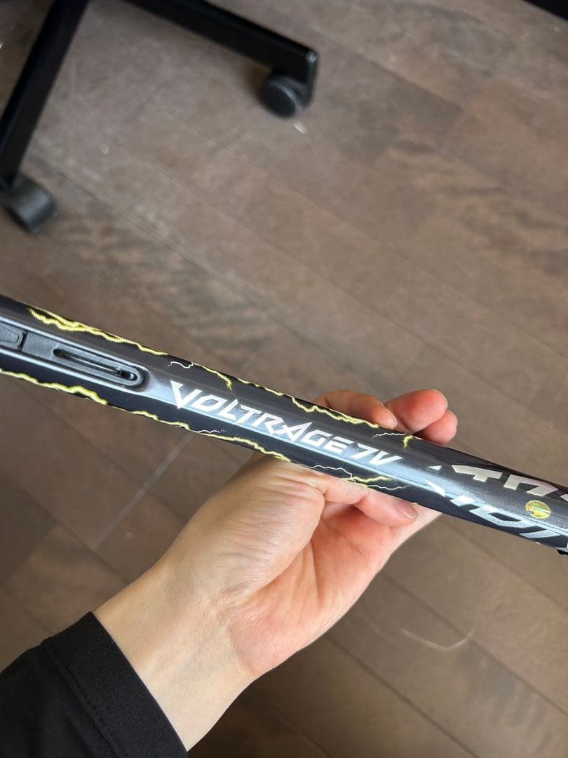 YONEX ボルトレイジ　7v