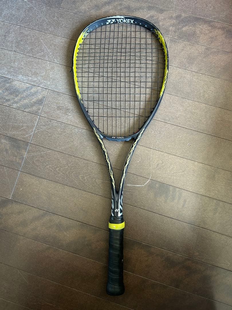 YONEX ボルトレイジ　7v