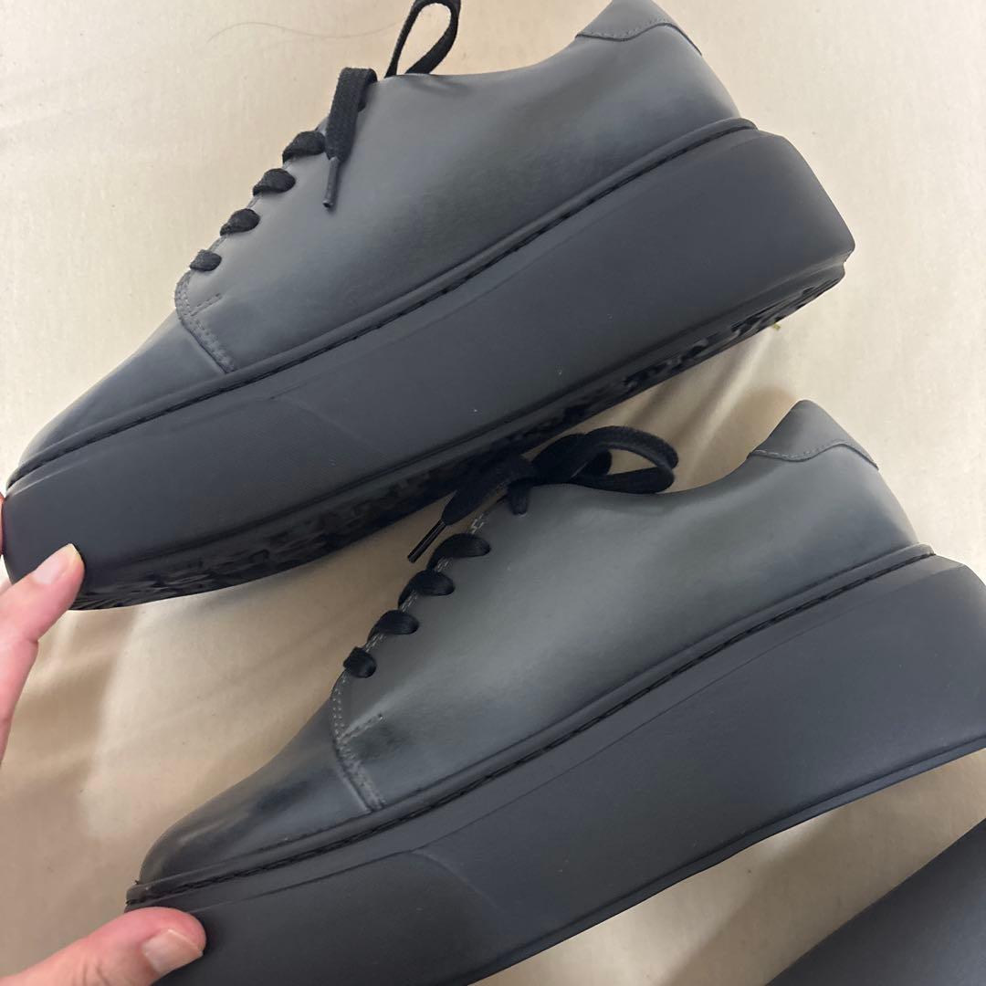 の*川様 マザーハウス　厚底グレー レースアップシューズ