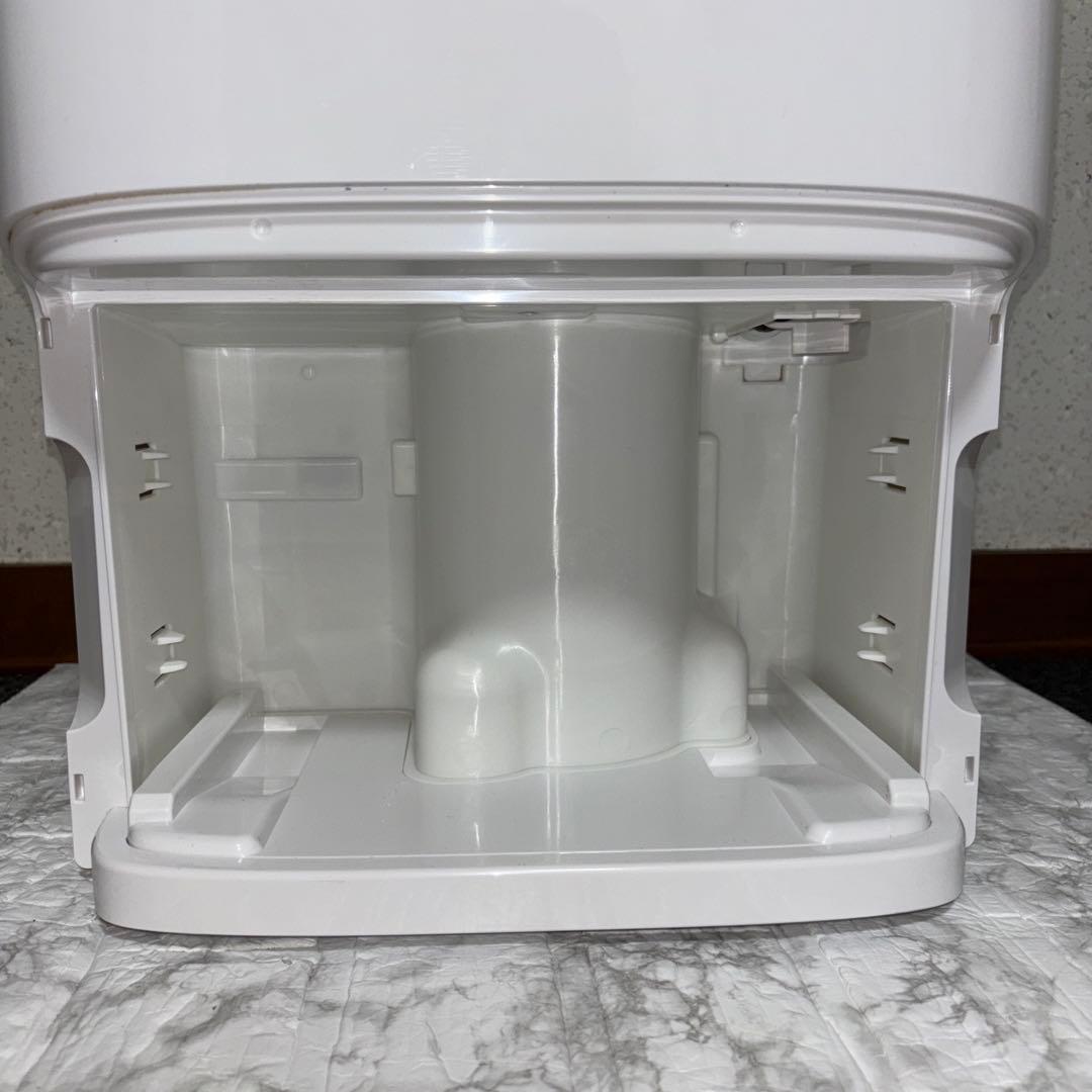 はねるる 2018年製アイリスオーヤマ空気清浄機能付除湿機　DCE-120