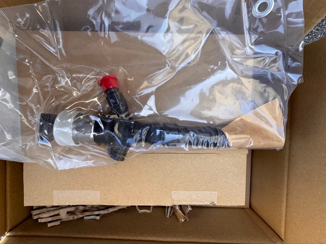 ハイエース　レジアスエース　リビルト インジェクター 4本セット