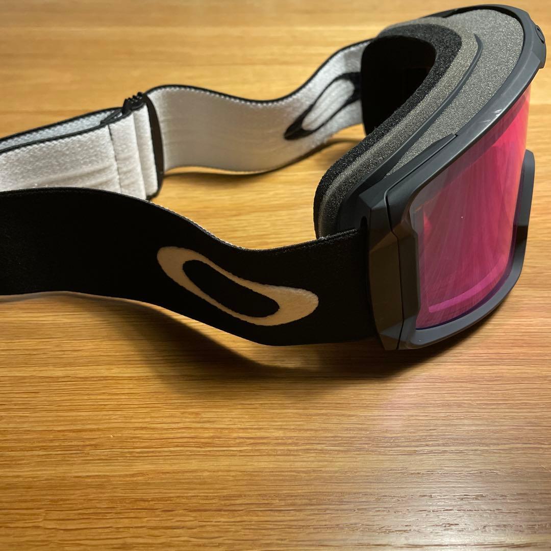 オークリー　ラインマイナー L アイスイリジウム　フレーム黒