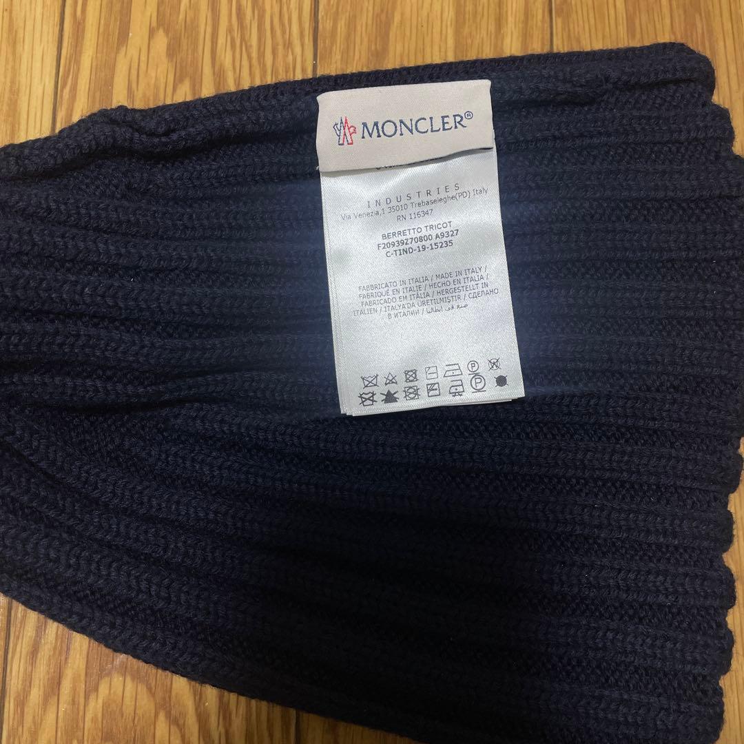 モンクレール　ニット帽　ネイビー
