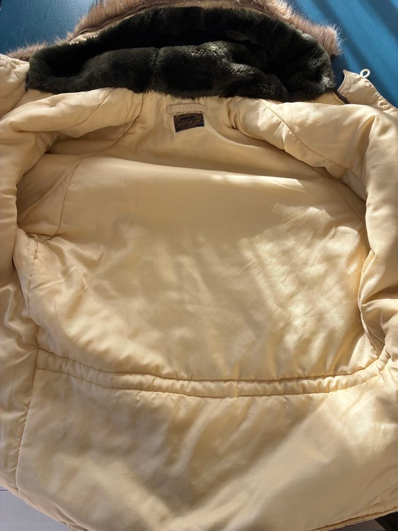 バズリクソンズ UNITED CARR N-3B UC10519 L