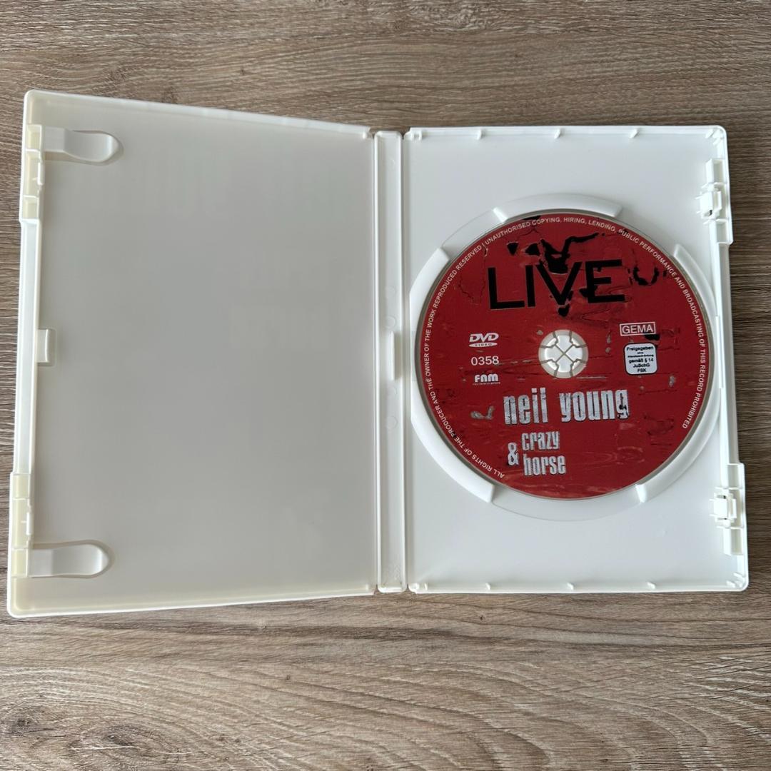 ニール・ヤング&クレイジー・ホース ラストネヴァースリープス LIVE DVD