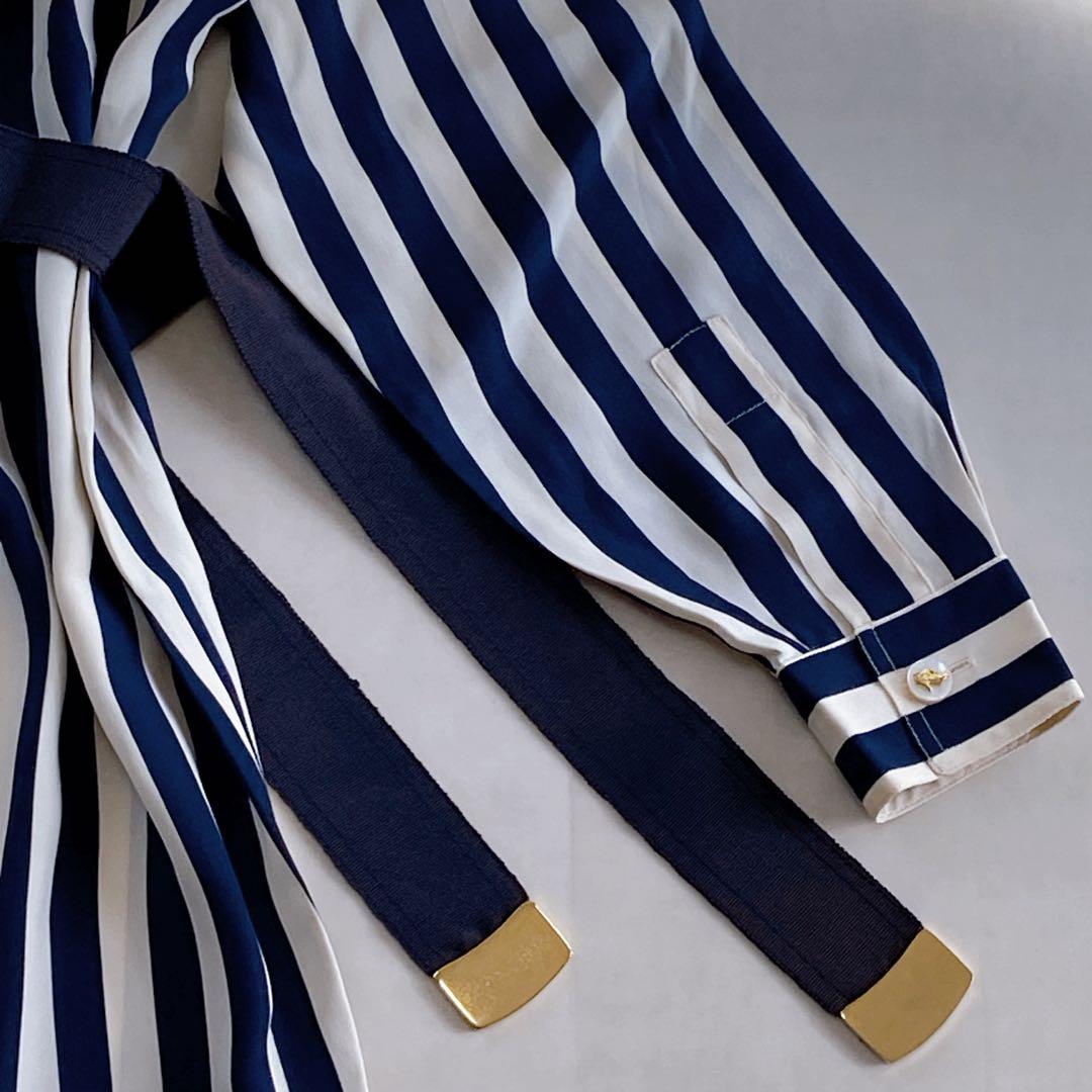 美品 フェラガモ シルク100 シャツワンピース ロゴボタン グログランリボン