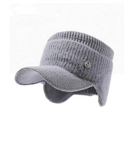 サンバイザーグレー ニット帽 ゴルフ スポーツ　防寒 耳カバー 毛糸 ファー